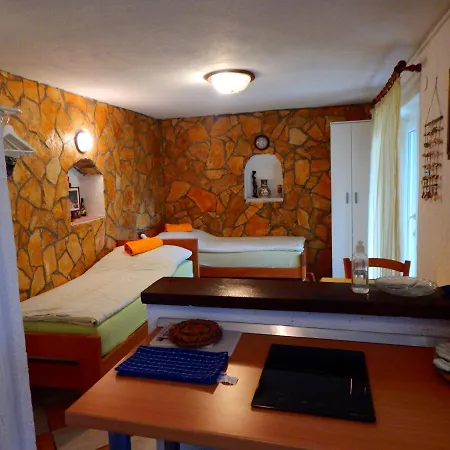 Apartamento Adrienn *