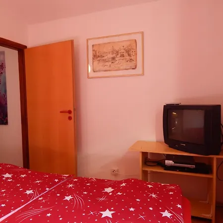 Apartment Adrienn *