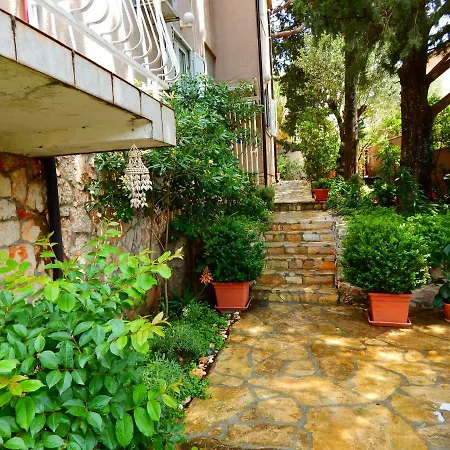 Apartment Adrienn